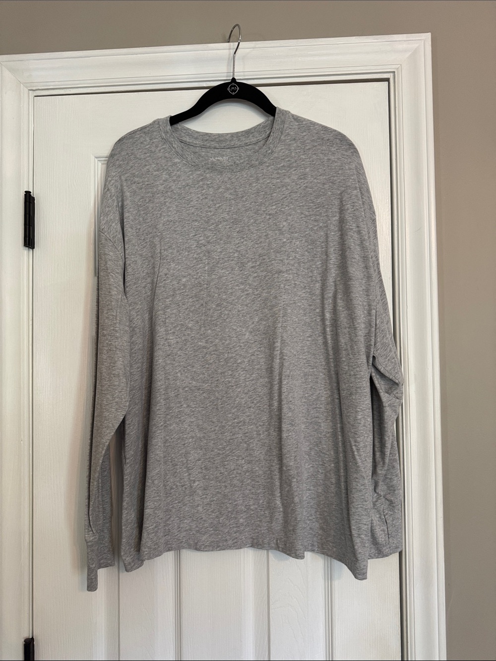 EUC Aerie Offline Long Sleeve Tshirt